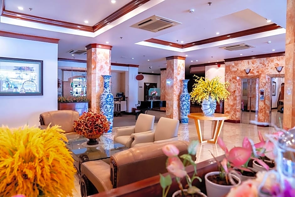 Lotus Saigon Hotel