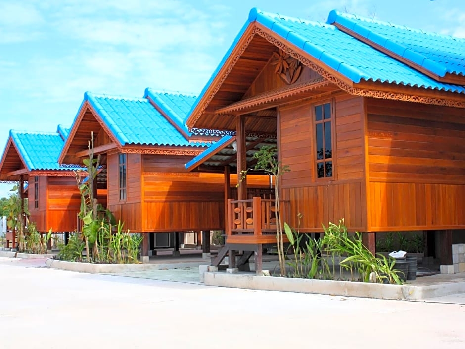 Sabai EZ Resort