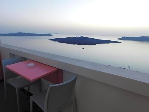 Fira View Suites