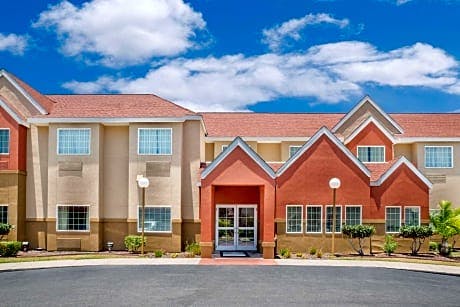 Microtel Inn & Suites by Wyndham Corpus Christi/Aransas Pass